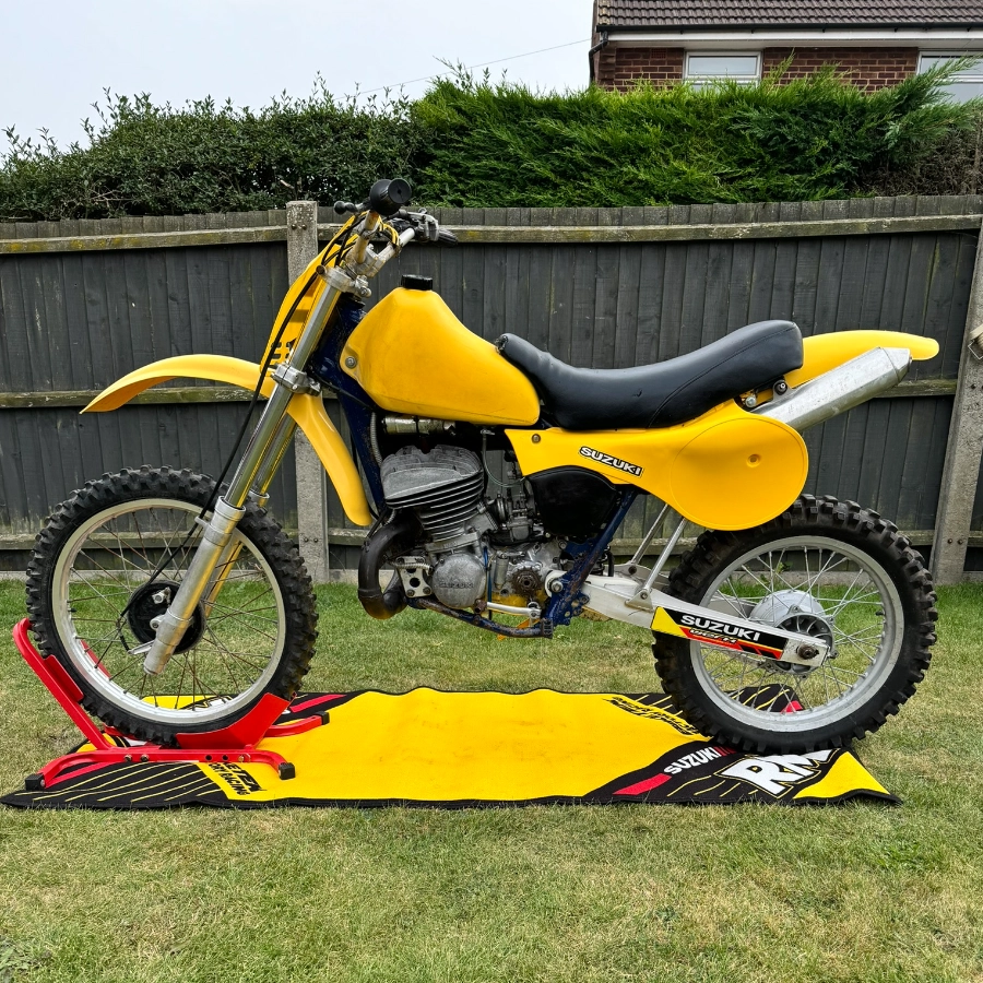 Image of our 1983 SUZUKI RM500 RUNNING PROJECT for sale.,  Honda cr500,  Motorcycle Imports,  Motorcycle sales,  Barn Finds, Vintage motorcross bikes, Motorcycle Sales in St Neots, off roadChoose Widowmakertrader as your trusted vintage & classic motorcycle sales partner in St Neots, .