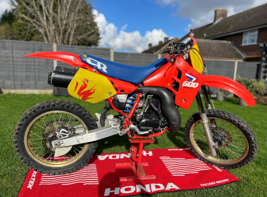 Customer image gallery for Widowmakertrader,  Kawasaki kx500,  Yamaha WR500, Motorcycle Sales in St Neots, Pre Owned,  Suzuki RM500,  Vintage mx,  Classic mx. Serving the St Neots area.Honda CR500 1987, 2 stroke mx.