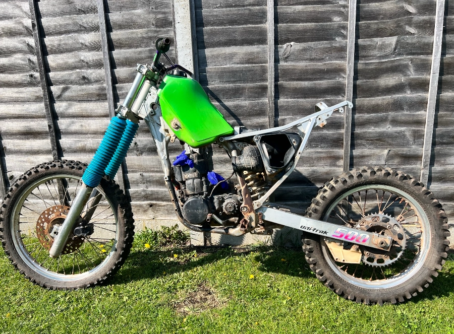 vintage & classic motorcycle sales image for Widowmakertrader gallery, big bore 2 strokes, barn find, Vintage motorcross bikes,  Vintage mx,  Classic mx,  Kawasaki kx500,  MOT. Widowmakertrader is located in St Neots.