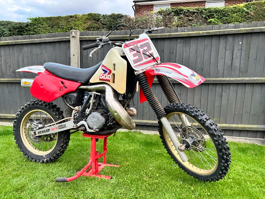 Image for Widowmakertrader, Motorcycle Sales in St Neots, garage find,  Suzuki RM500, barn find, big bore 2 strokes,  Motorcycle Imports,  Vintage mxSt Neots residents trust Widowmakertrader for all their vintage & classic motorcycle sales requirements.