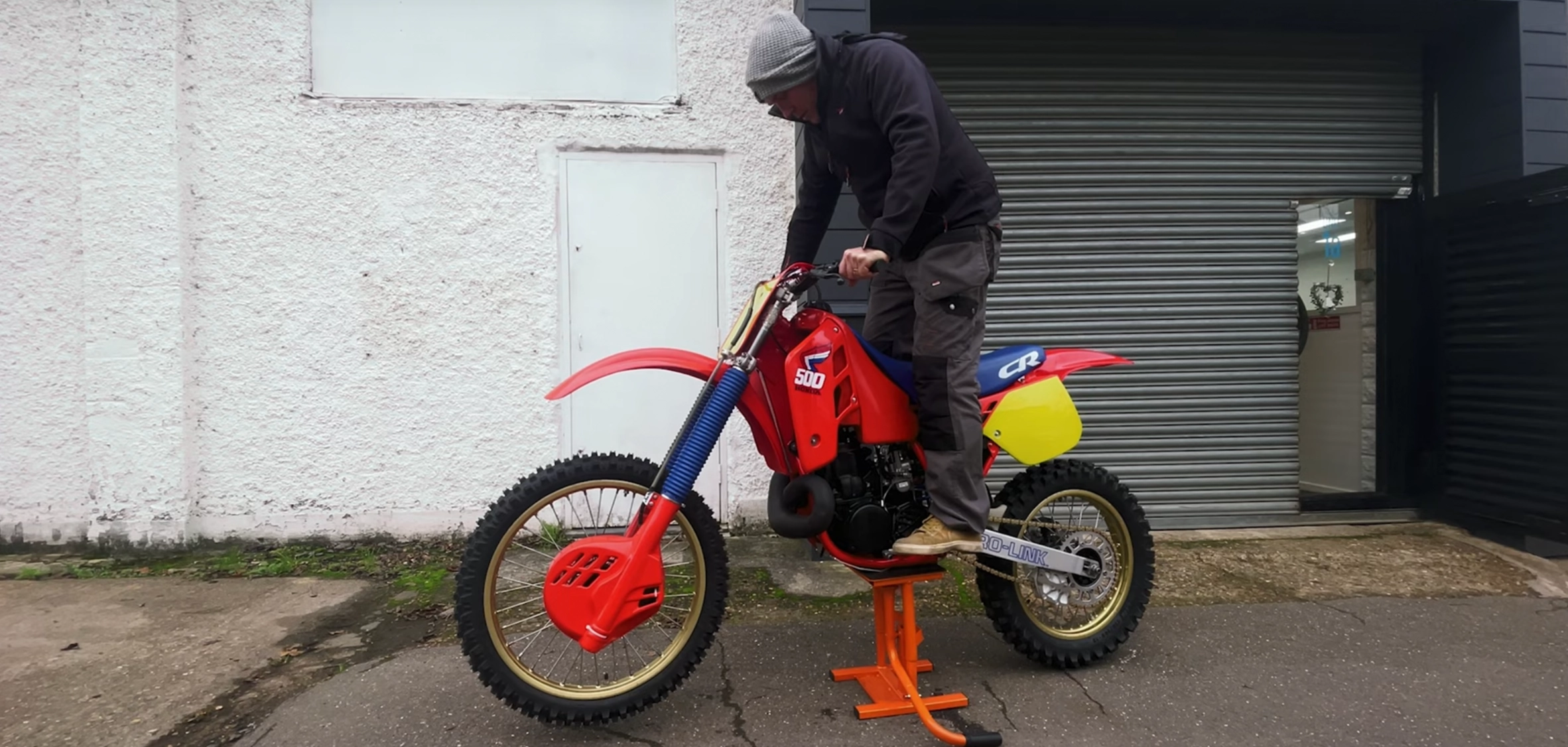 Carousel Image for Widowmakertrader is located in St Neots and has to offer off road big bore 2 strokes  Classic Motorcycles for sale garage find  Barn Finds  Accessories  New and used motorcycles Yamaha Banshee 350 Vintage motorcross bikes